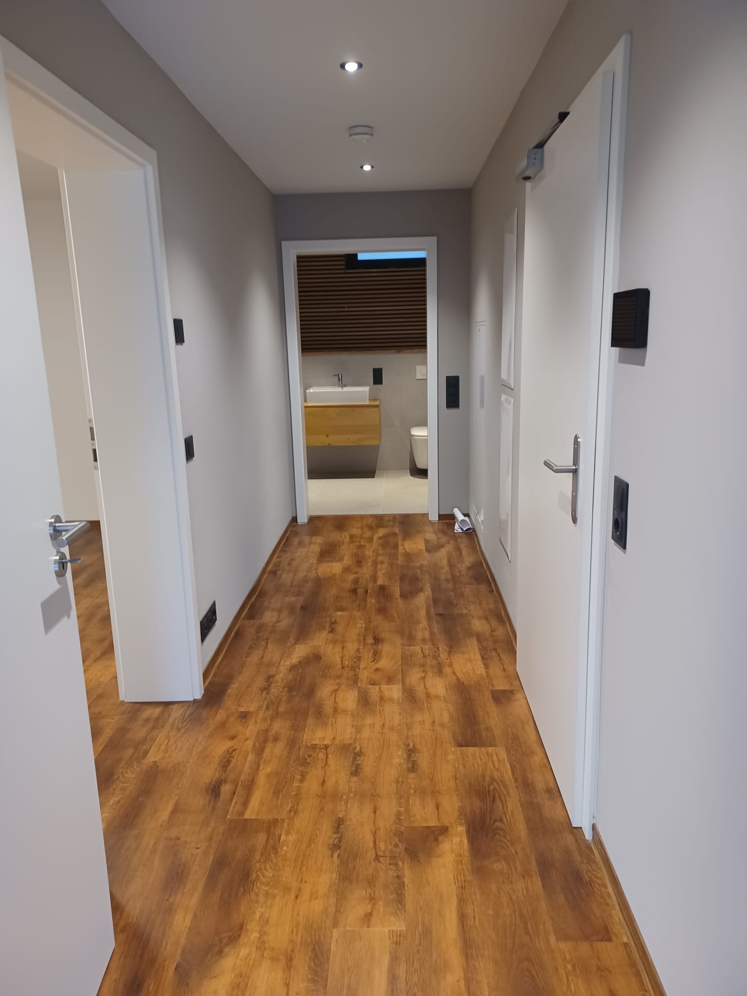 Multiple room layout